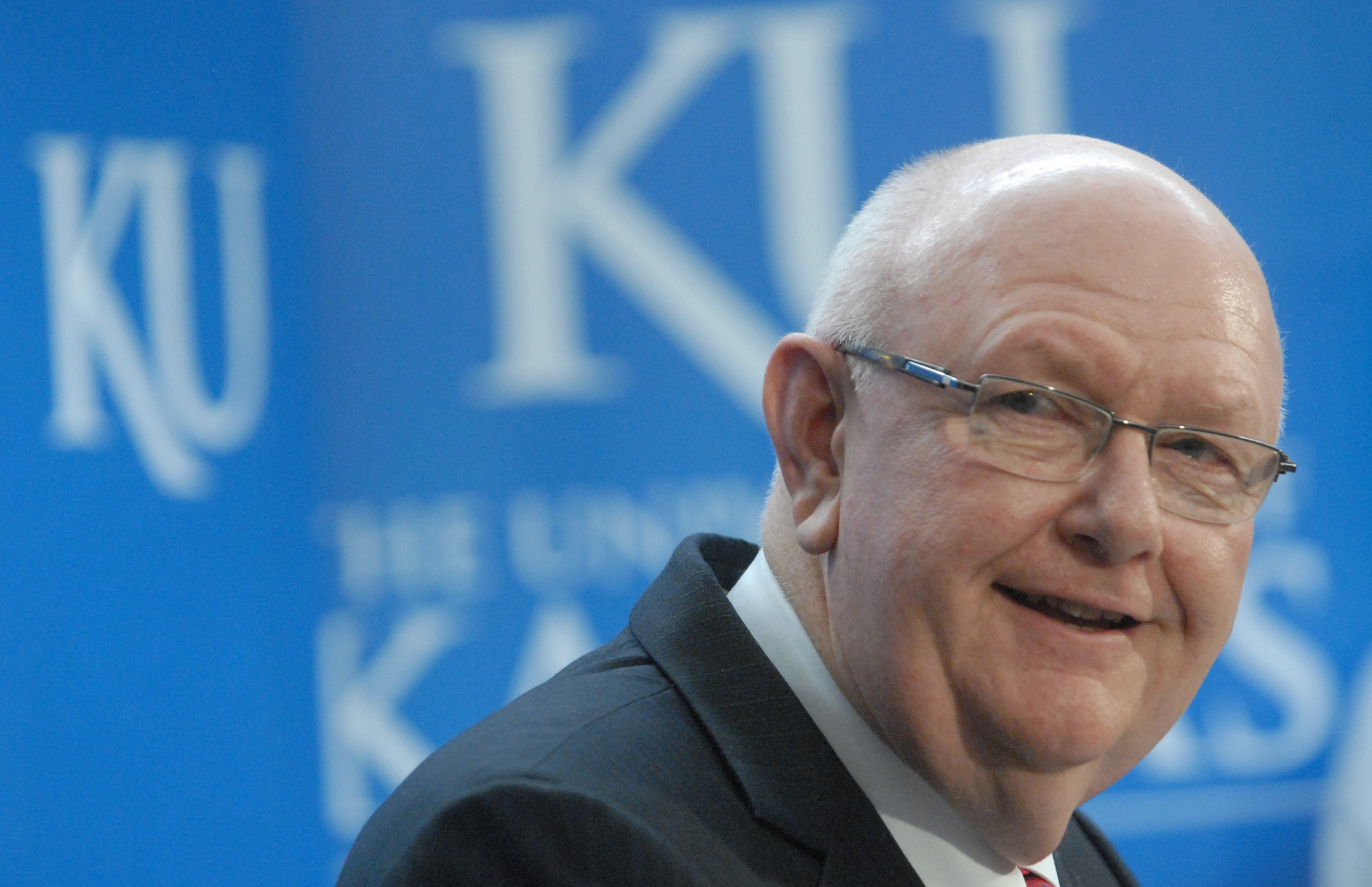 ku-chancellor-to-retire-news-sports-jobs-lawrence-journal-world-news-information-headlines-and-events-in-lawrence-kansas